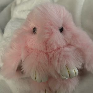 Pink fluffy bunny 🐰 keychain